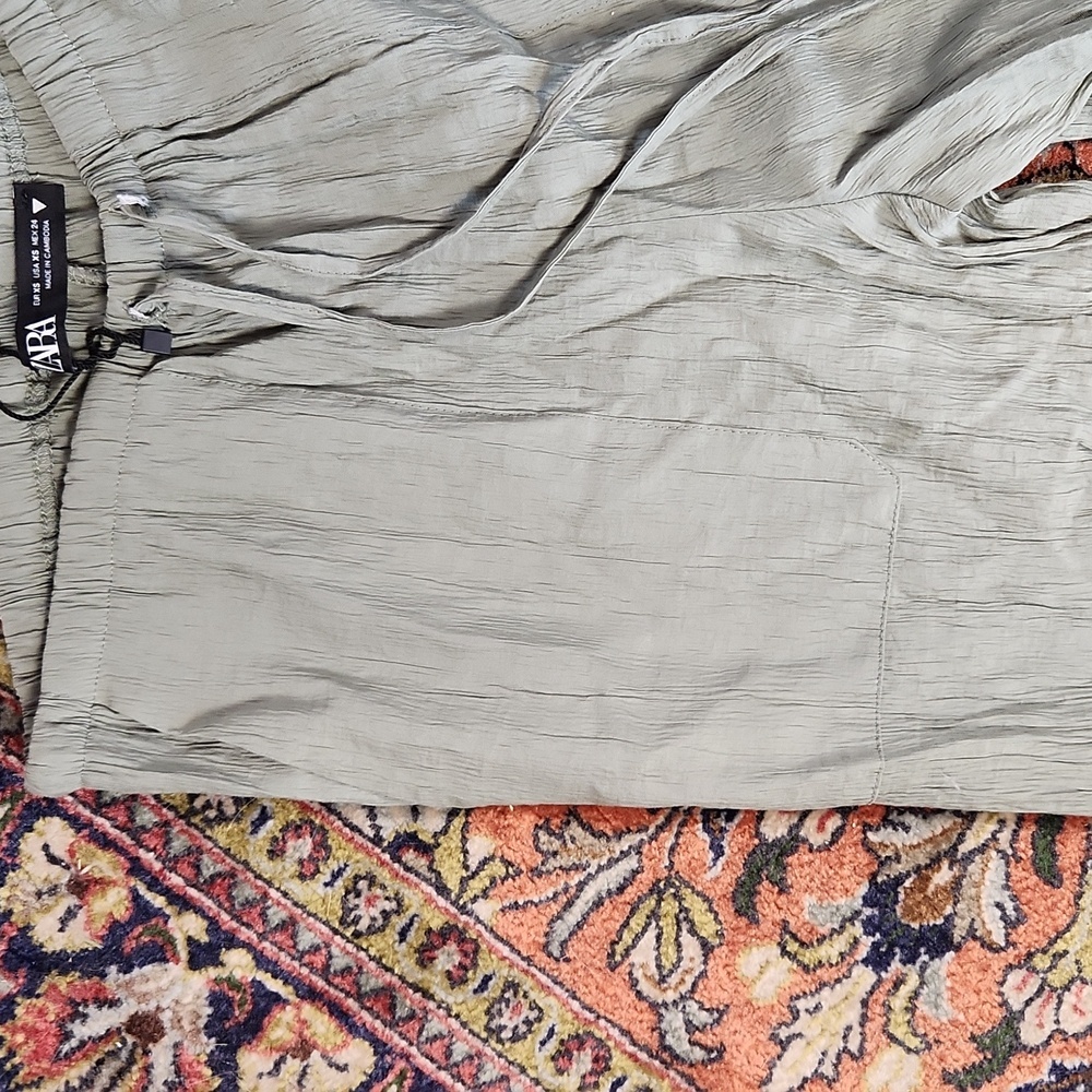 Zara Light Olive Green Flowy Wide Leg Pants Lightweight XS Viscose Blend - Picture 3 of 8